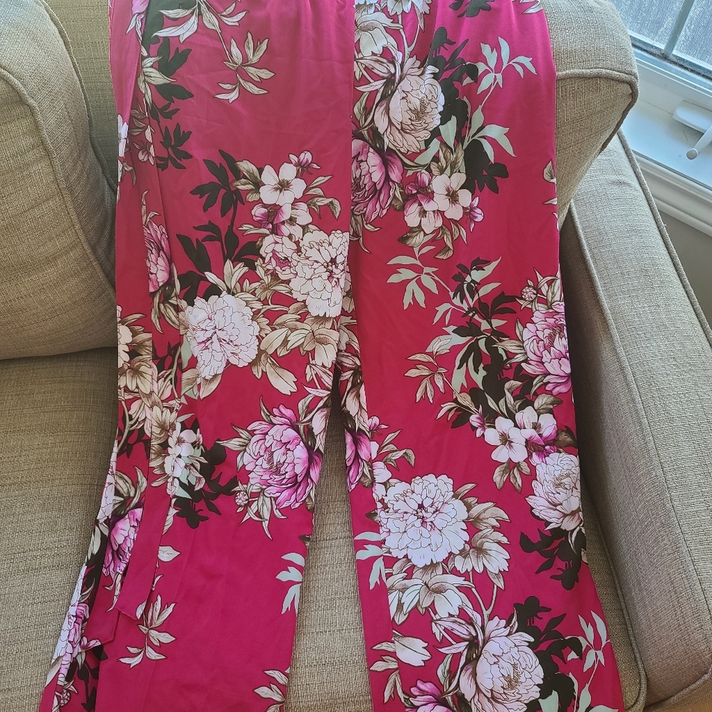 Long flower pants with elastic medium